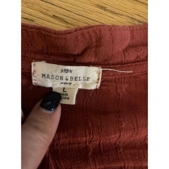 Mason & Belle Women's Rust Long Sleeve Crinkle v-neck rayon Blouse Size Large - Picture 6 of 8